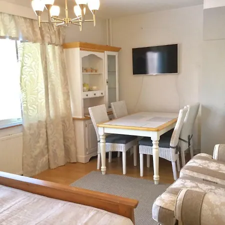 Ullanlinna Apartment